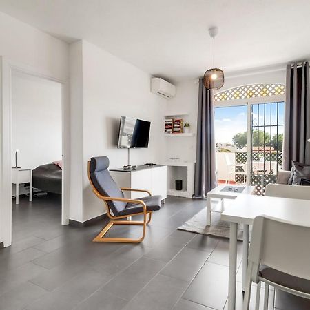 1 Bedroom In Verano Azul, Free Wi-Fi Нерха Екстер'єр фото