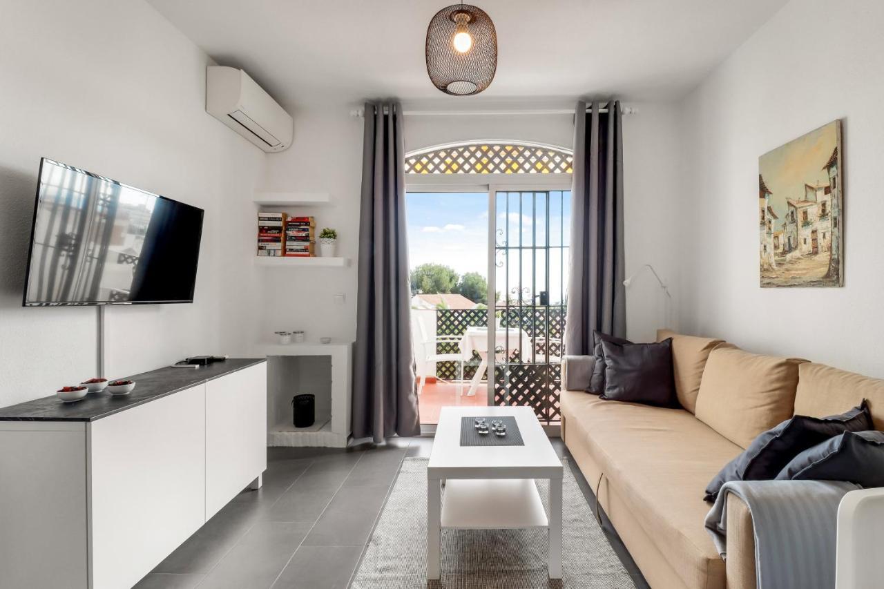 1 Bedroom In Verano Azul, Free Wi-Fi Нерха Екстер'єр фото