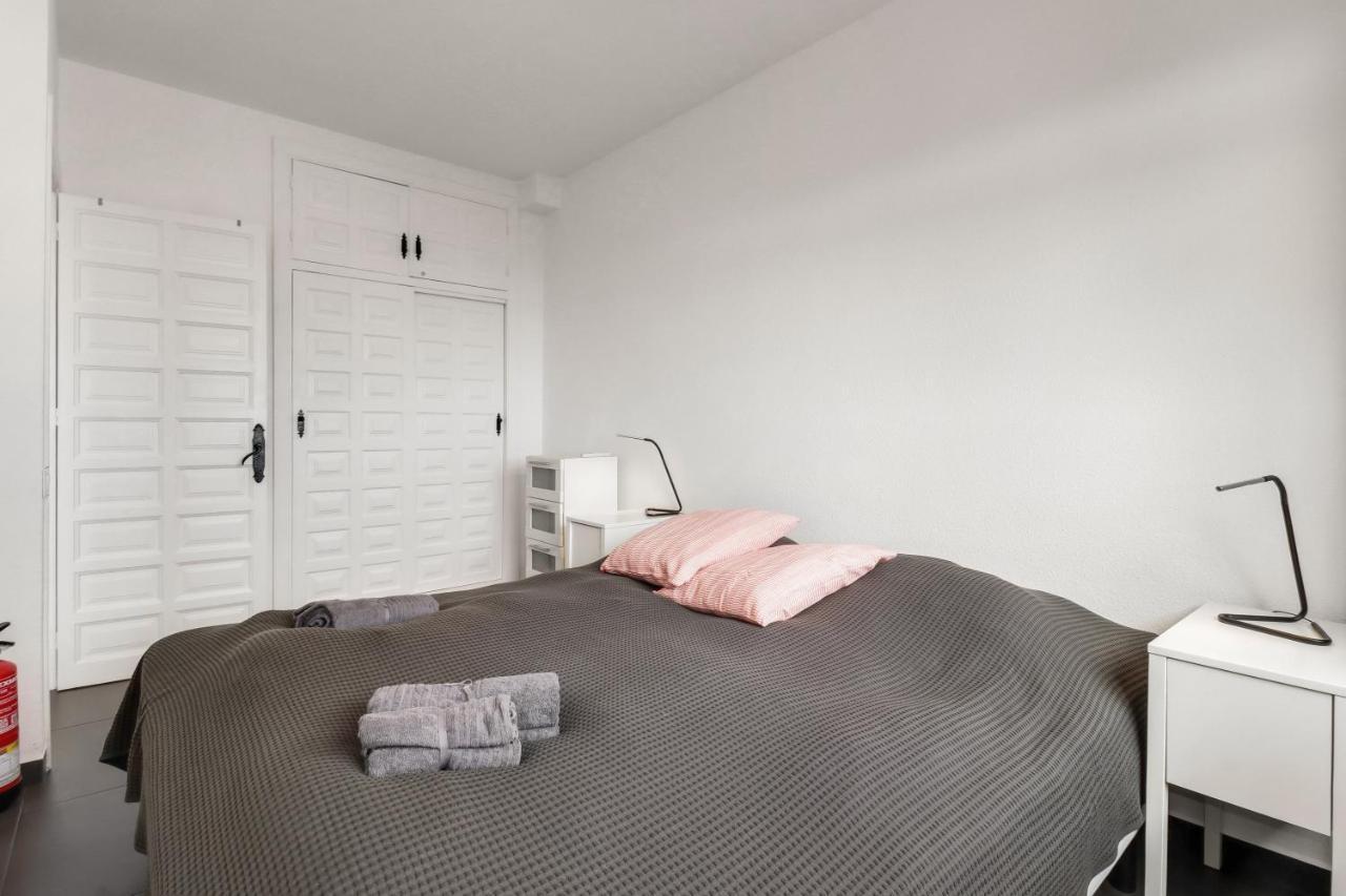1 Bedroom In Verano Azul, Free Wi-Fi Нерха Екстер'єр фото