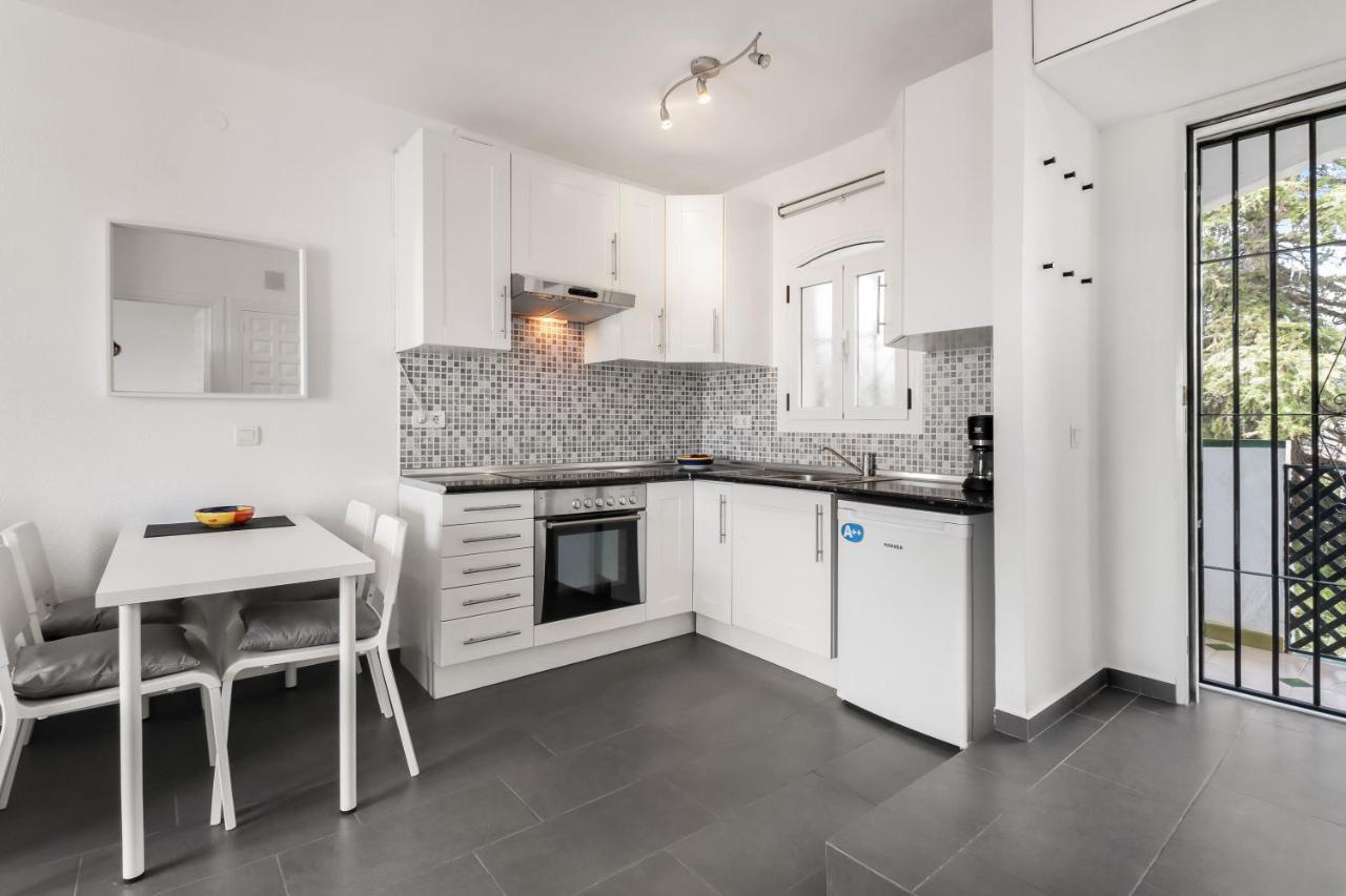 1 Bedroom In Verano Azul, Free Wi-Fi Нерха Екстер'єр фото
