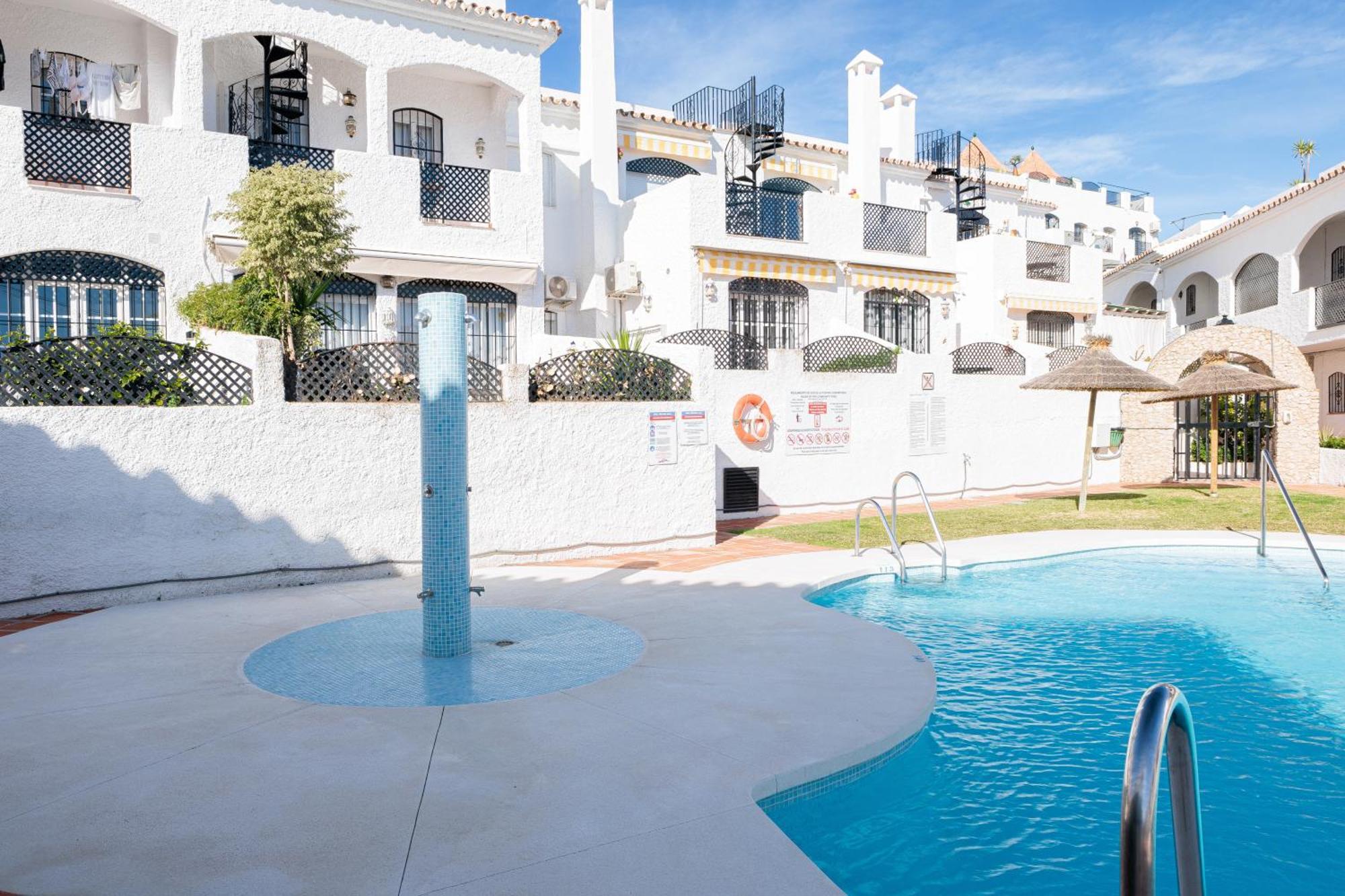 1 Bedroom In Verano Azul, Free Wi-Fi Нерха Екстер'єр фото