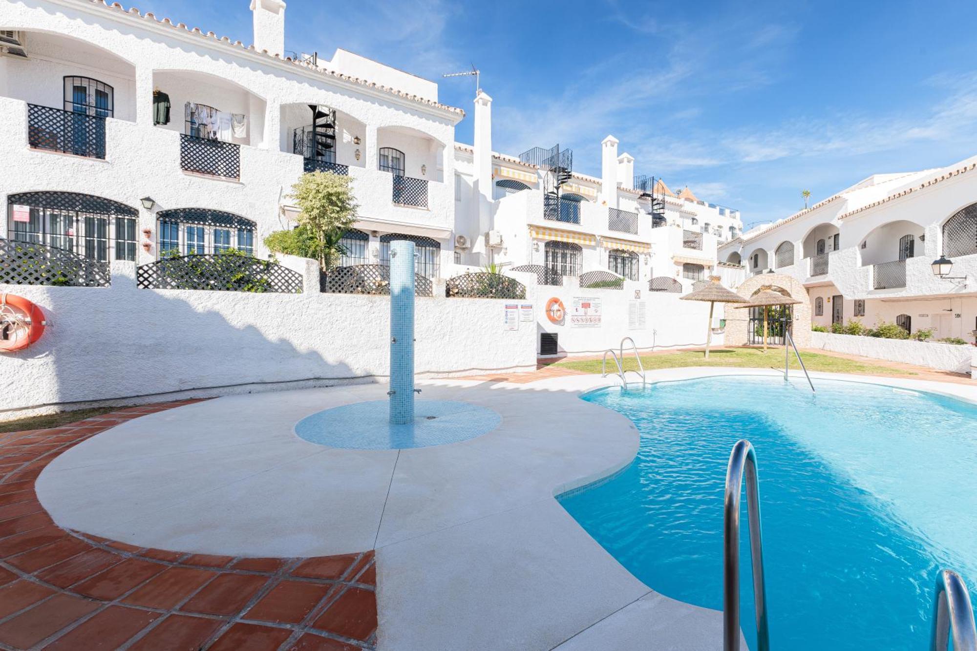1 Bedroom In Verano Azul, Free Wi-Fi Нерха Екстер'єр фото